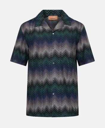 Short-sleeved shirt