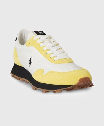Sneakers Trail