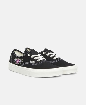 Sneakers Authentic