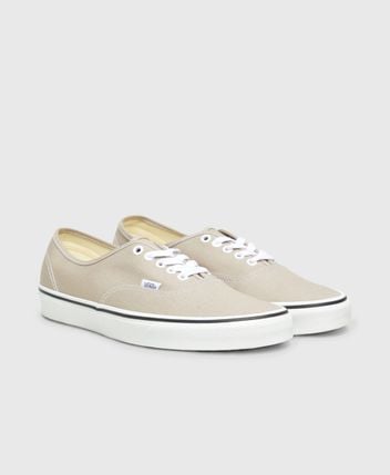 Sneakers Authentic