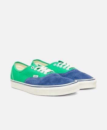 Sneakers Authentic