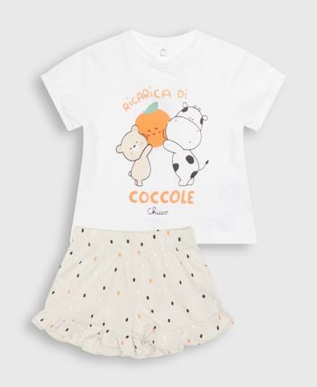 T-shirt and shorts set