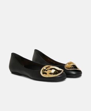 Ballet flats