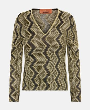 Long-sleeved jumper