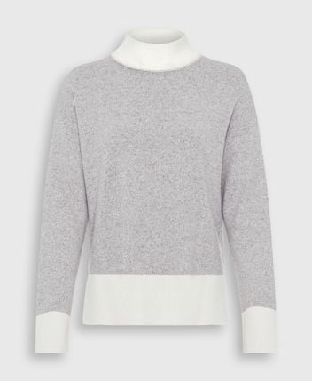 Knitted jumper
