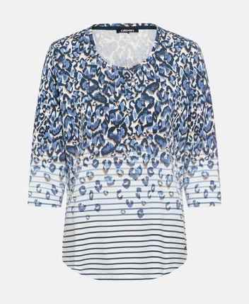 Long-sleeved top
