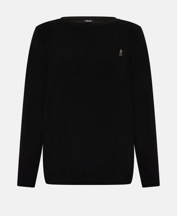Long-sleeved top