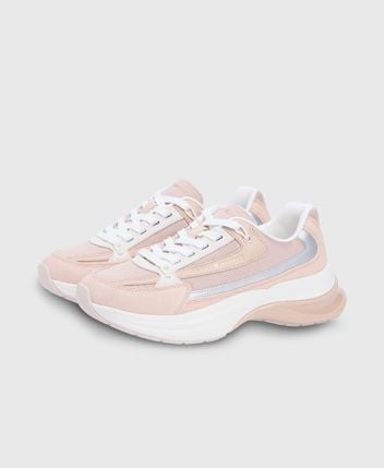 Chunky sneakers
