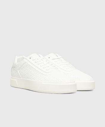 Platform sneakers