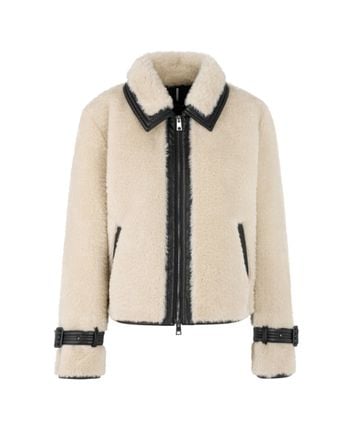 Outdoor jacket