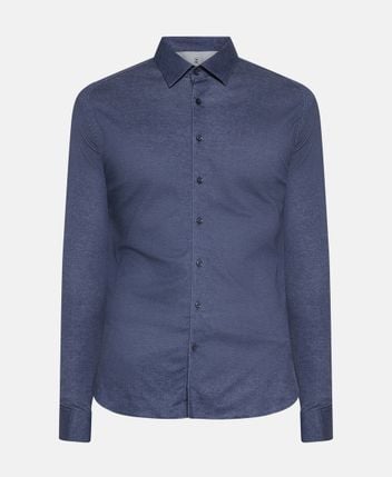 Long-sleeved shirt