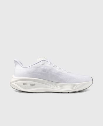 Running shoes Neo Cosmo