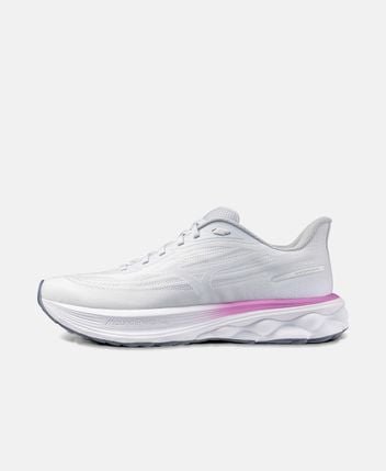 Running shoes Wave Skyrise 7