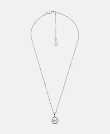 Necklace with pendant