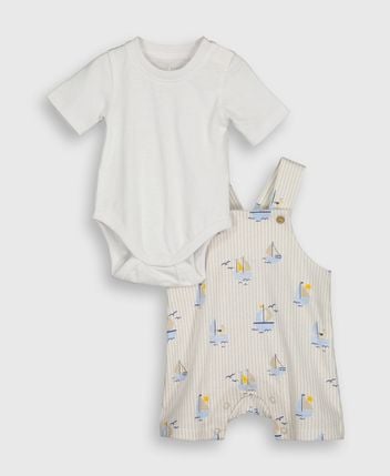 Body and dungarees set