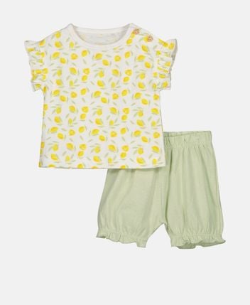 T-shirt and shorts set