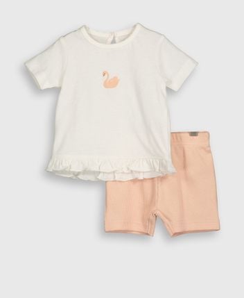 T-shirt and shorts set