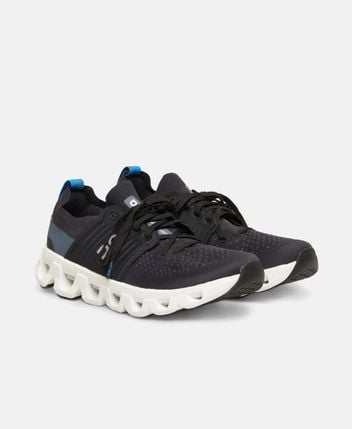 Running shoes Cloudswift 4