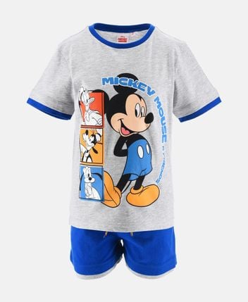 T-shirt and shorts set