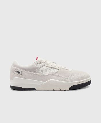 Sneakers Flight Court