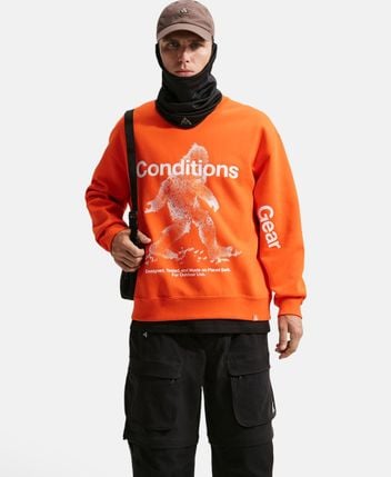 Sweatshirt