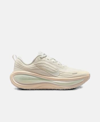 Running shoes Vomero Plus