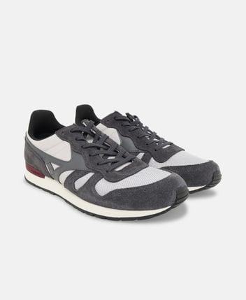 Sneakers ML87