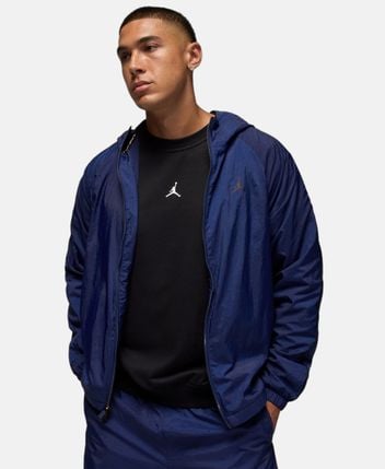 Hooded jacket