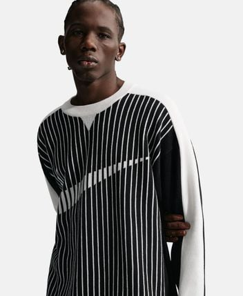 Long-sleeved jumper