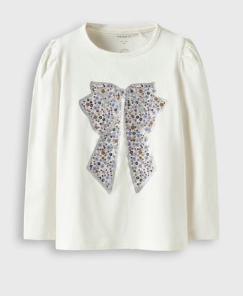 Long-sleeved top