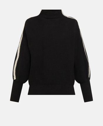 Long-sleeved jumper