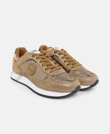 Sneakers Travis Plus Punk