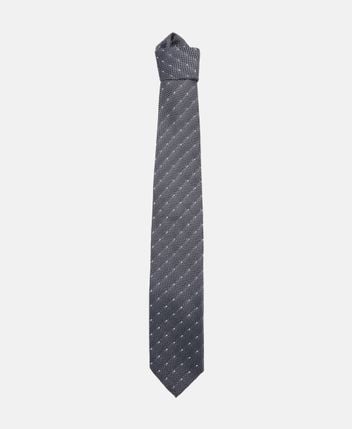 Silk tie