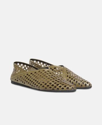 Ballet flats