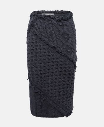 Wool skirt
