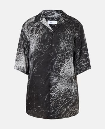 Short-sleeved shirt