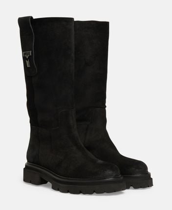 Boots Carrie