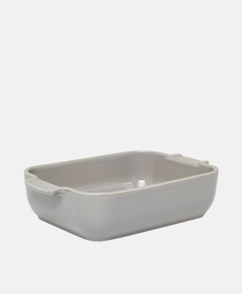 Casserole dish