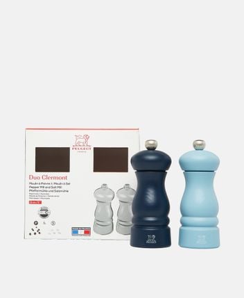 Salt and pepper mill set