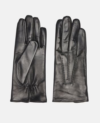 Leather gloves