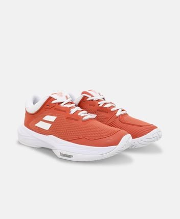 Tennis shoes