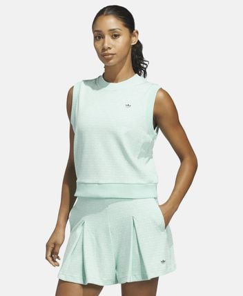 Sleeveless pullover