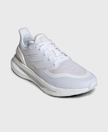 Running shoes Pureboost 5
