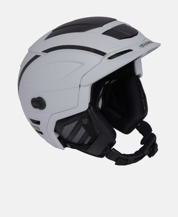 Ski helmet