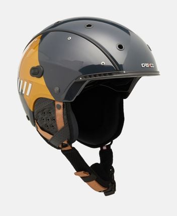 Ski helmet