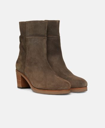 Ankle boots