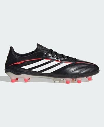 Football boots P1
