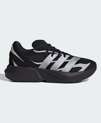 Walking shoes LIGHTBLAZE