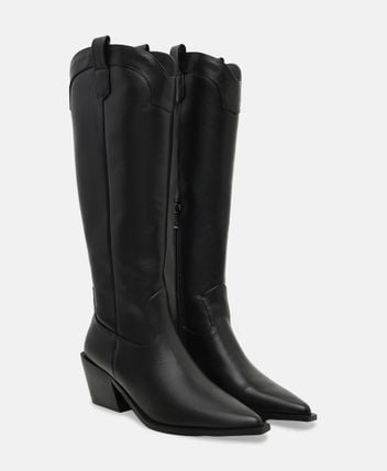 Boots Nuzia