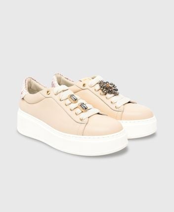 Platform sneakers